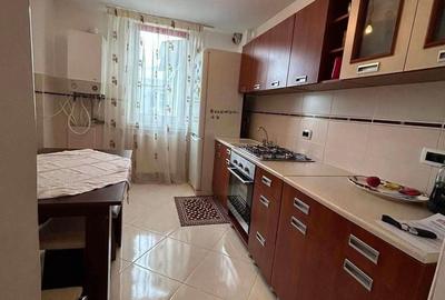 Apartament cu 3 camere în Ultracentral