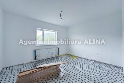 Casă cu Teren 600 Mp în Vulcan - 14