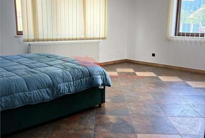 Apartament decomandat în Central