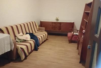 Casă cu 3 camere cu Teren 500 Mp în Central - 2
