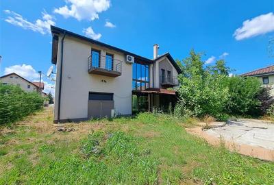 Casă individuală cu 6 camere cu Piscina în Europa
