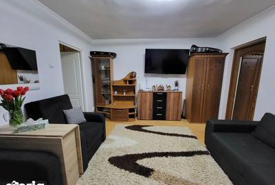 Apartament cu 2 camere, mobilat în Nord