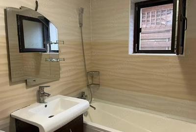 Apartament cu 2 camere semidecomandat în Apărătorii Patriei