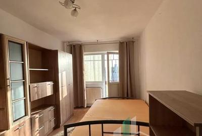 Apartament cu 2 camere decomandat în Semicentral