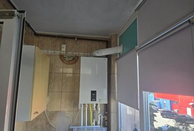 Apartament cu 3 camere decomandat în Casa de Cultură