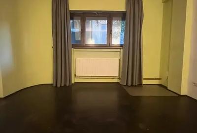 Apartament cu 2 camere semidecomandat în Romană