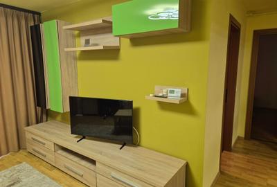 Apartament cu 2 camere decomandat în Central - 1