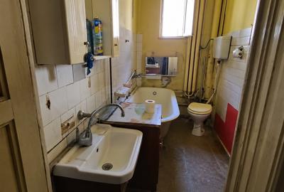 Apartament cu 3 camere decomandat în P-ța Muncii - 5