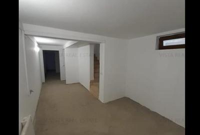 Casă cu 4 camere în Sânpetru - 5