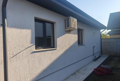 Casă cu 3 camere în Lumina - 2