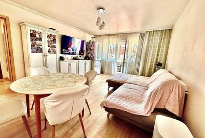 Apartament cu 3 camere decomandat, mobilat în Est