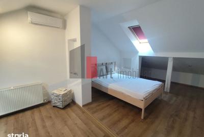 Casă cu 7 camere cu Teren 629 Mp în Central - 1