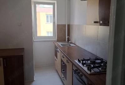 Apartament cu 2 camere semidecomandat în Central - 3
