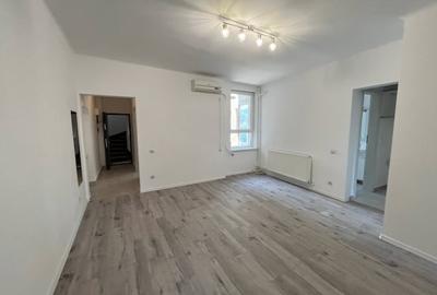 Apartament cu 3 camere semidecomandat în Dacia - 3