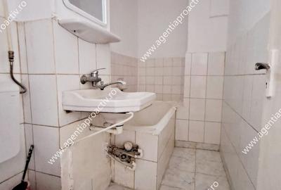 Garsonieră în Central
