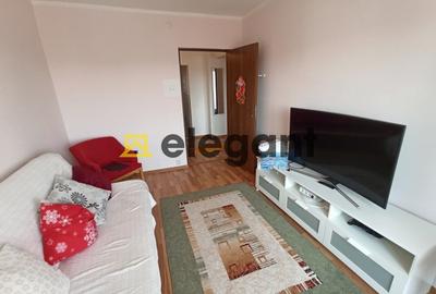Apartament cu 3 camere decomandat, mobilat în Craiovița Nouă - 1