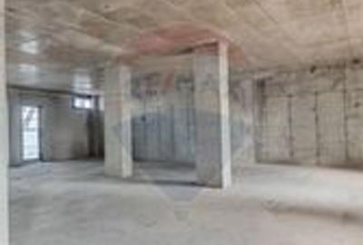 Spațiu comercial, de 650 mp, în Gară - 2