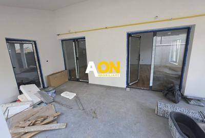 Duplex cu 4 camere cu Canalizare în Cetate - 3