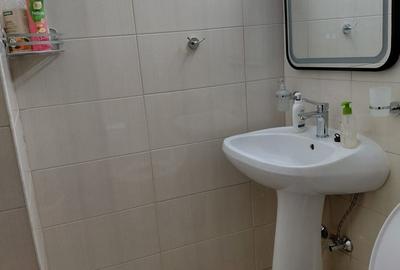 Casă cu 3 camere în Nerva Traian