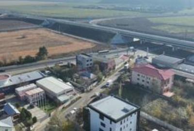 Spațiu industrial, de 945 mp, în Petrești