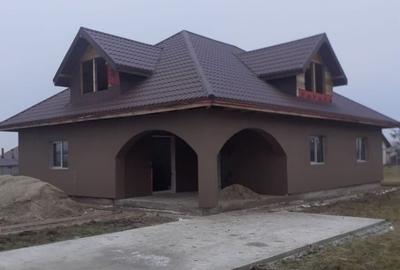 Casă cu 4 camere în Cătrunești - 4