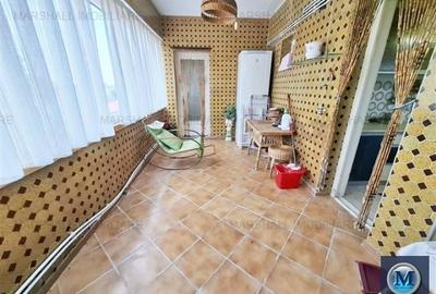 Apartament cu 4 camere decomandat, mobilat în Central - 14