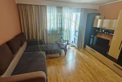 Apartament cu 2 camere semidecomandat, mobilat în Craiovița Nouă