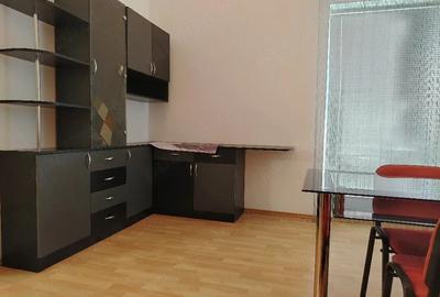 Apartament cu 3 camere decomandat în Girocului - 5
