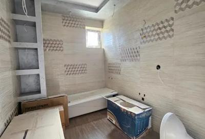 Casă cu 3 camere cu Teren 154 Mp în Central