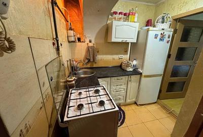 Garsonieră decomandată în Muncii