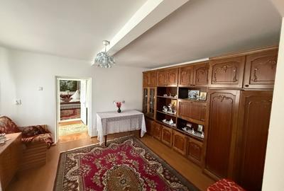 Casă individuală cu 5 camere cu Teren 2439 Mp în Prisăcani - 4