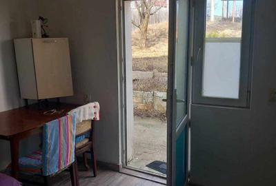 Casă cu 2 camere în Bâlvănești