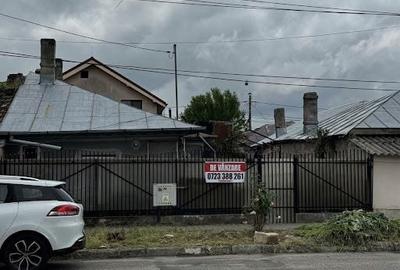 Casă cu 2 camere în Central