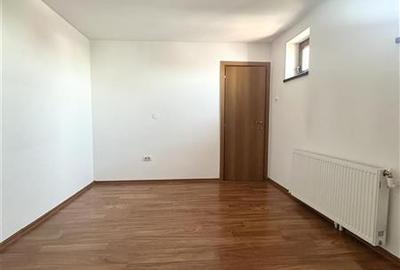 Casă individuală cu 8 camere cu Canalizare în Casa de Cultură - 6