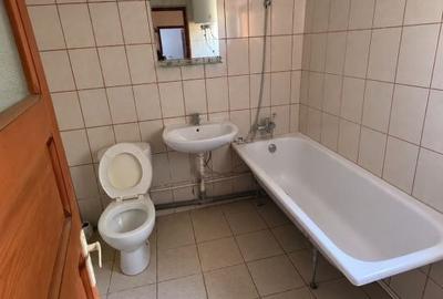 Spațiu comercial, de 63 mp, în Bordei