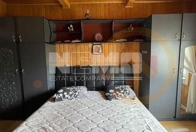 Duplex cu 8 camere cu Canalizare în Central - 1
