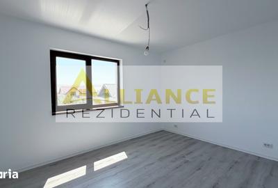 Casă cu 4 camere cu Teren 320 Mp în Grivița