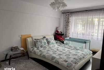 Apartament cu 4 camere în Central - 2
