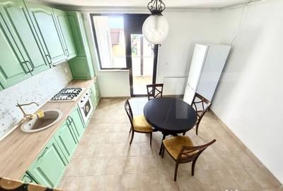 Apartament cu 5 camere decomandat în Central