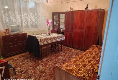 Casă cu 3 camere în Țagu