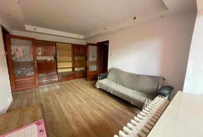 Apartament cu 2 camere semidecomandat în Tătărași