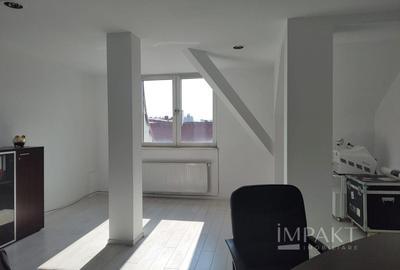 Spațiu comercial, de 71.44100189209 mp, în Ultracentral - 1