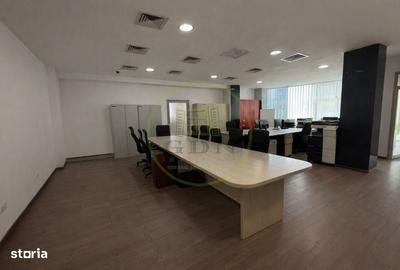 Spațiu comercial, de 660 mp, în George Enescu