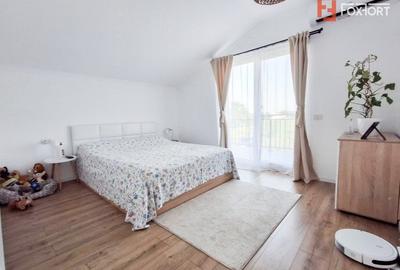 Duplex cu 3 camere decomandat cu Canalizare în Bucovăț (Remetea Mare) - 9