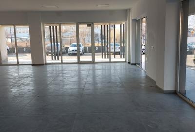 Spațiu comercial, de 96 mp, în Central - 2