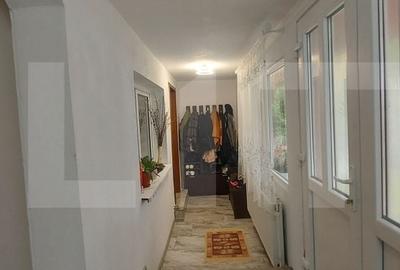 Casă cu 7 camere cu Teren 1980 Mp în Vâlcele - 3