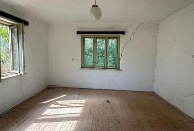 Casă cu 4 camere cu Teren 5800 Mp în Baciu