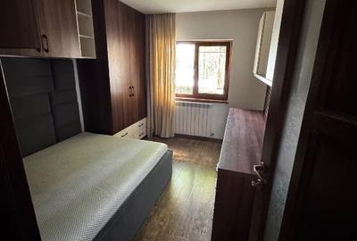 Apartament cu 4 camere decomandat în Ostroveni