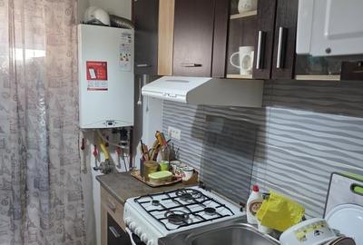 Apartament cu 3 camere decomandat în Berceni - 16