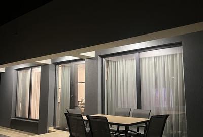 Casă cu 3 camere cu Teren 350 Mp în Central